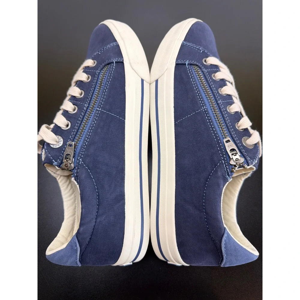 Taos Footwear casual low